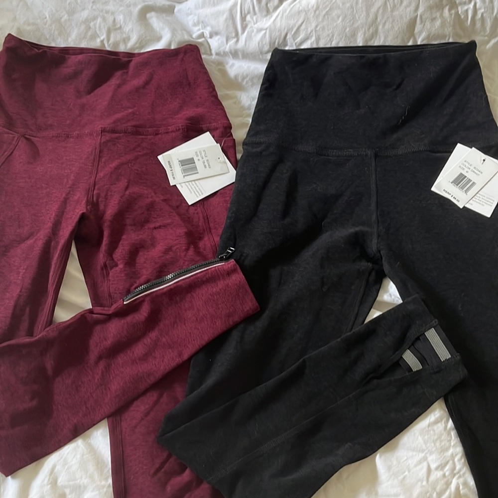 Two NWT Beyond Yoga legging